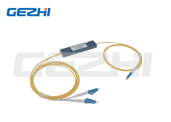 ABS Box 3 Ports Fiber Optical Circulator ความน่าเชื่อถือ / ความเสถียรสูงพร้อมตัวเชื่อมต่อ SC