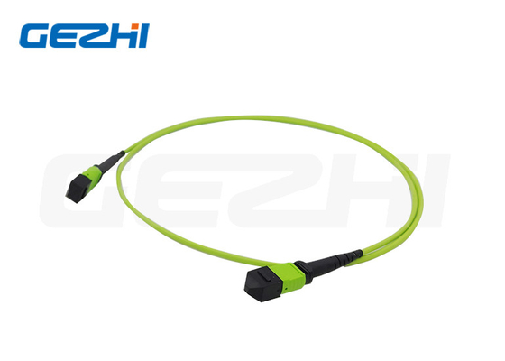 ความสูญเสียการใส่ที่ต่ํา 100GbE MPO / MTP สายพับปลาสติกไฟเบอร์สําหรับ FTTX ความยาวที่กําหนดเอง