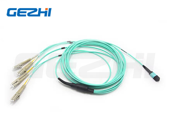 8F MPO ((หญิง) ถึง 4 LC Duplex Staggered Harness Cables